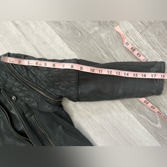 Cut 25 covertable leather jacket size 2 - Picture 3 of 11